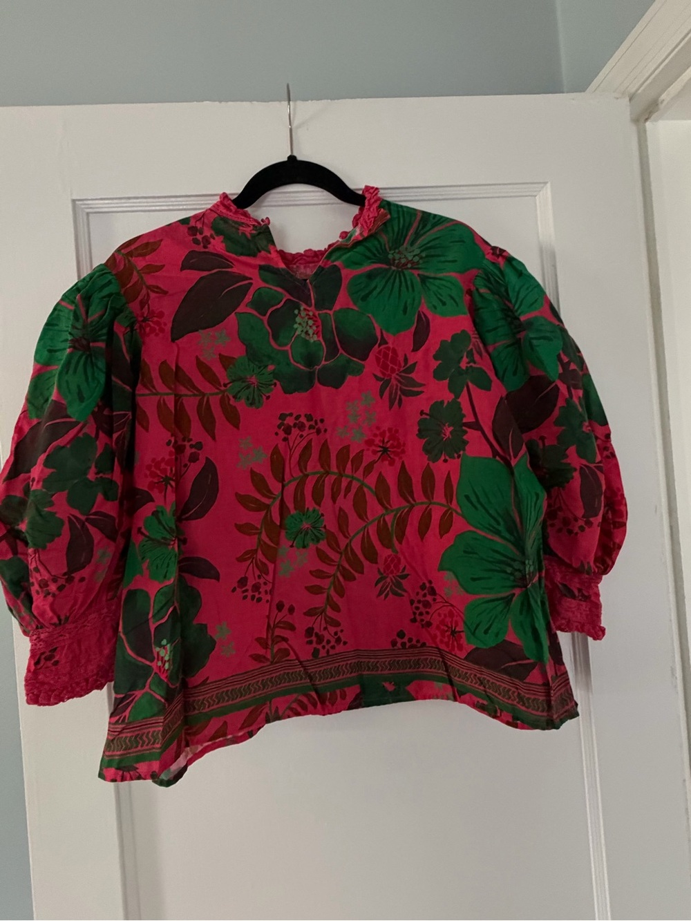 FARM Rio Hot Pink & Green Lace-Trim Puff Sleeve Blouse - Picture 2 of 4